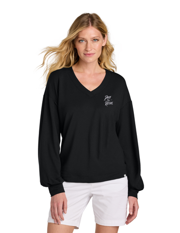 DTR TravisMathew Women’s Long Weekend V-Neck